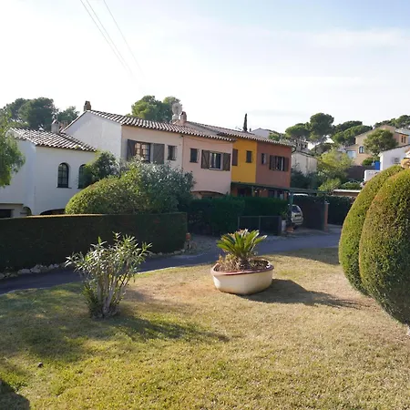 Vakantiehuis Casa Acogedora Con Gran Piscina, Cerca De La Playa Y Puerto De L'estartit, Admite Mascotas. - Es-323-2 *