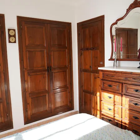 Casa Acogedora Con Gran Piscina, Cerca De La Playa Y Puerto De L'estartit, Admite Mascotas. - Es-323-2 *